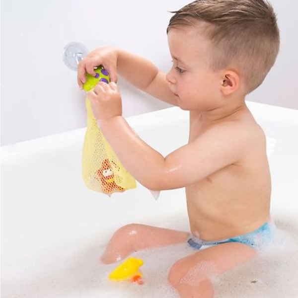10945