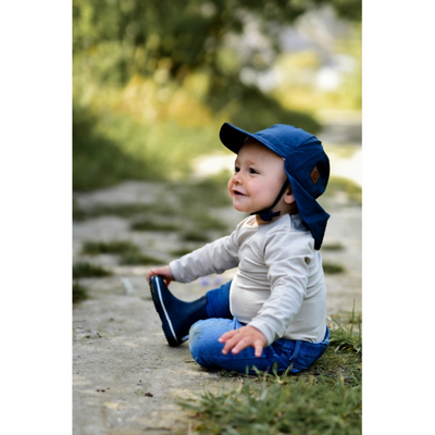 5902
